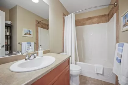 Basement Recreation Room Photo of 18045 70a Avenue, Surrey, BC