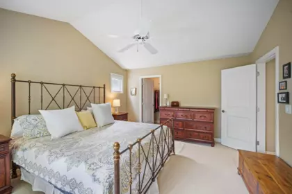 Bedroom 2 Photo of 18045 70a Avenue, Surrey, BC