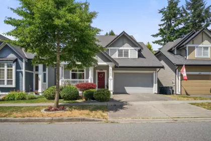 Front Yard Photo of 18045 70a Avenue, Surrey, BC