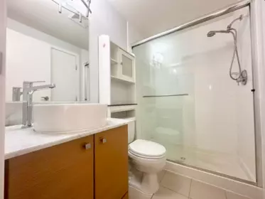 Primary Bathroom Photo of 705 6888 Alderbridge Way, Richmond, BC