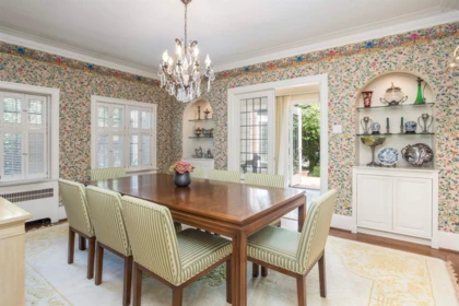 Kitchen Island Photo of 4576 Connaught Drive, Vancouver, BC
