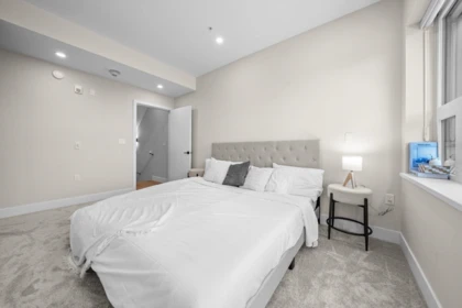 Bedroom 4 Photo of 5 128 W Woodstock Avenue, Vancouver, BC