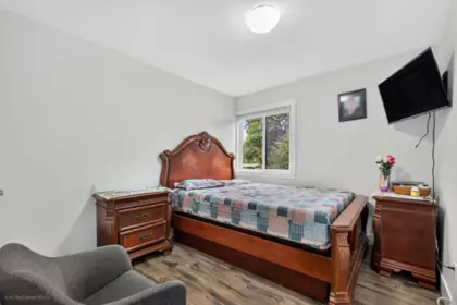 Bedroom 2 Photo of 16166 92 Avenue, Surrey, BC