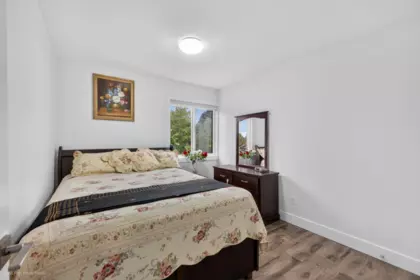 Bedroom 3 Photo of 16166 92 Avenue, Surrey, BC