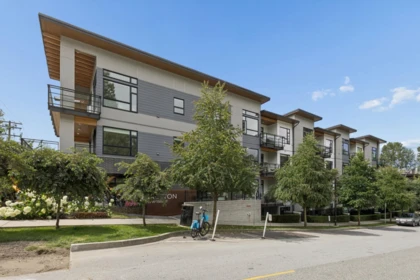 209 715 W 15th Street, North Vancouver, BC, North Vancouver — Apartment/Condo for sale