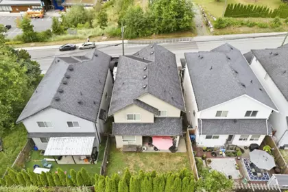 Hot Tub / Spa Photo of 24176 104 Avenue, Maple Ridge, BC
