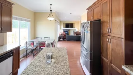 5942 165a Street, Surrey, BC, Surrey — Single Family Residence for sale