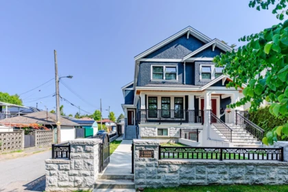 3559 E 48th Avenue, Vancouver, BC, Vancouver — Half Duplex for sale