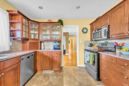 Office / Den Photo of 18224 32 Avenue, Surrey, BC