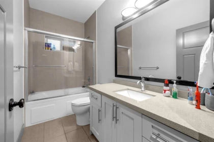 Primary Bedroom Photo of 27891 Stagecoach Avenue, Abbotsford, BC