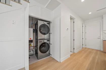 Walk-In Closet Photo of 6720 Francis Road, Richmond, BC