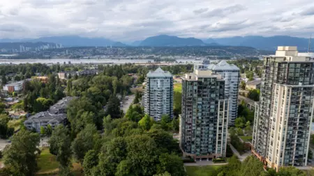 Outdoor Patio Photo of 203 13353 108 Avenue, Surrey, BC