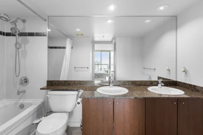 Primary Bathroom Photo of 2705 7063 Hall Avenue, Burnaby, BC