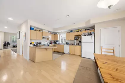 Breakfast Nook Photo of 10522 Shepherd Drive, Richmond, BC
