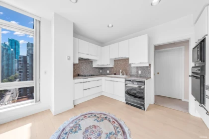 Primary Bedroom Photo of 12A 1500 Alberni Street, Vancouver, BC