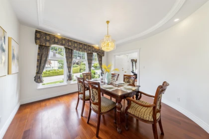 5885 Walker Avenue, Burnaby, BC, Burnaby — Single Family Residence for sale