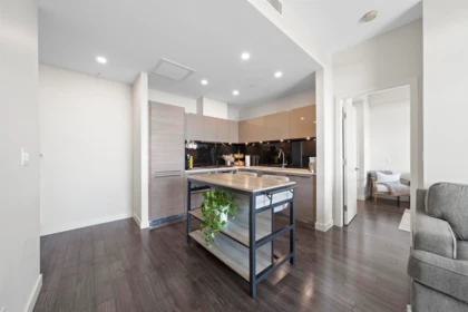 2904 6383 Mckay Avenue, Burnaby, BC, Burnaby — Apartment/Condo for sale