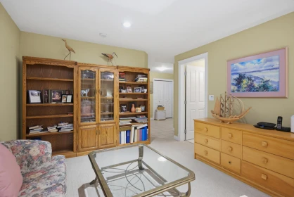 Hallway Photo of 3 1640 140 Street, Surrey, BC