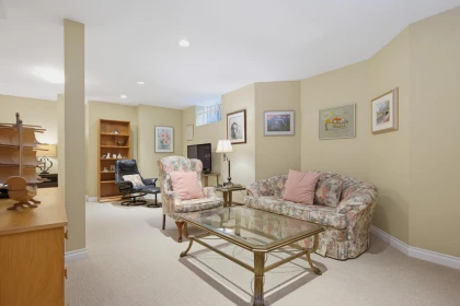 Mudroom Photo of 3 1640 140 Street, Surrey, BC
