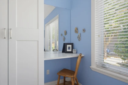 Powder Room Photo of 3 1640 140 Street, Surrey, BC