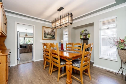 Breakfast Nook Photo of 12461 205 Street, Maple Ridge, BC