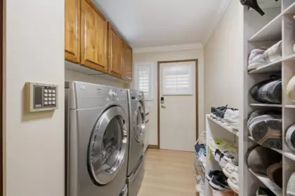 Mudroom Photo of 2008 Blairview Avenue, North Vancouver, BC