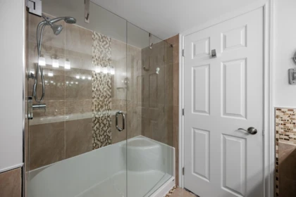Hallway Photo of 302 12 Laguna Court, New Westminster, BC
