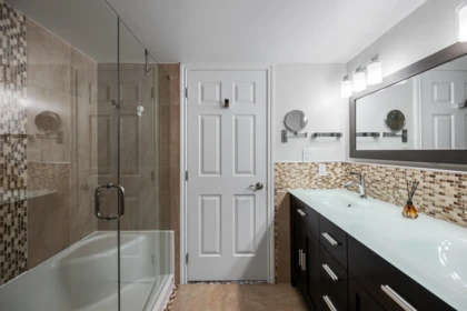 Mudroom Photo of 302 12 Laguna Court, New Westminster, BC