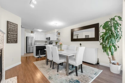 Kitchen Island Photo of 13 16318 82 Avenue, Surrey, BC