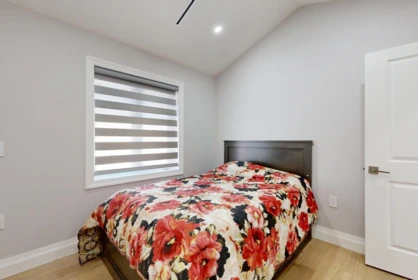 Basement Recreation Room Photo of 1 556 W 62nd Avenue, Vancouver, BC
