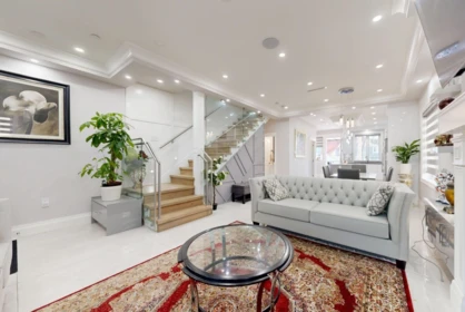 1 556 W 62nd Avenue, Vancouver, BC, Vancouver — Half Duplex for sale
