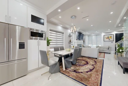 Pantry Photo of 1 556 W 62nd Avenue, Vancouver, BC