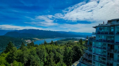 1507 9060 University Crescent, Burnaby, BC, Burnaby — Apartment/Condo for sale