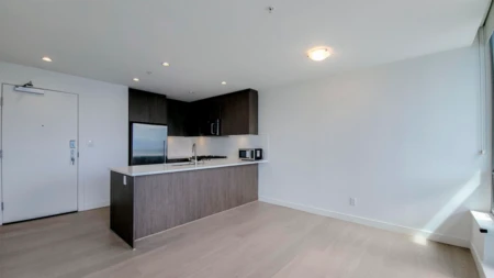 1507 9060 University Crescent, Burnaby, BC, Burnaby — Apartment/Condo for sale