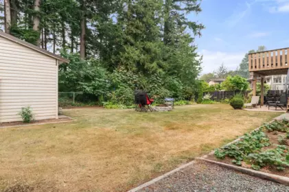 Community Amenities Photo (Clubhouse) of 714 River Parade, Hope, BC