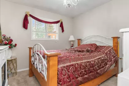 Guest Bathroom Photo of 714 River Parade, Hope, BC