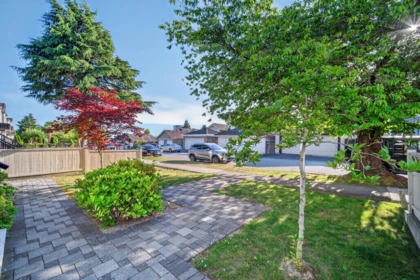 Garden / Landscaping Photo of 8068 Haig Street, Vancouver, BC