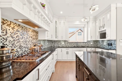 Kitchen Island Photo of 8068 Haig Street, Vancouver, BC