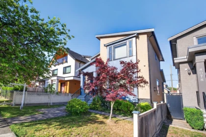 Swimming Pool Photo of 8068 Haig Street, Vancouver, BC