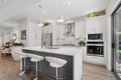 Kitchen Island Photo of 26 2603 162 Street, Surrey, BC