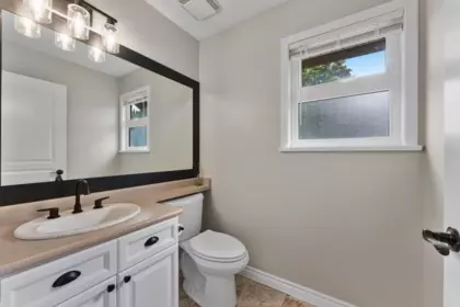 Kitchen Photo of 7536 147a Street, Surrey, BC