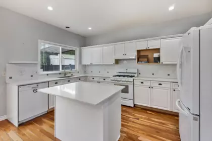 Pantry Photo of 7536 147a Street, Surrey, BC