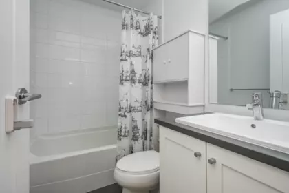 Bedroom 3 Photo of 2 253 171 Street, Surrey, BC