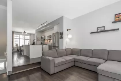 Dining Area Photo of 2 253 171 Street, Surrey, BC