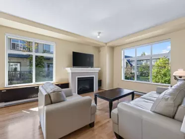 Kitchen Photo of 49 9333 Sills Avenue, Richmond, BC