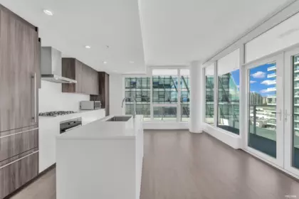 Kitchen Photo of 904 8133 Cook Road, Richmond, BC