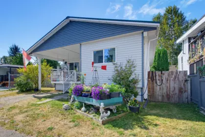 Family Room Photo of 6 41711 Taylor Road, Mission, BC