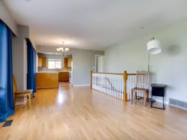 Dining Area Photo of 15866 North Bluff Road, White Rock, BC