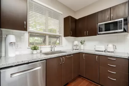 6 3138 Dayanee Springs Boulevard, Coquitlam, BC, Coquitlam — Townhouse for sale