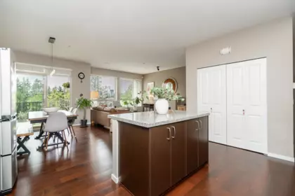 6 3138 Dayanee Springs Boulevard, Coquitlam, BC, Coquitlam — Townhouse for sale